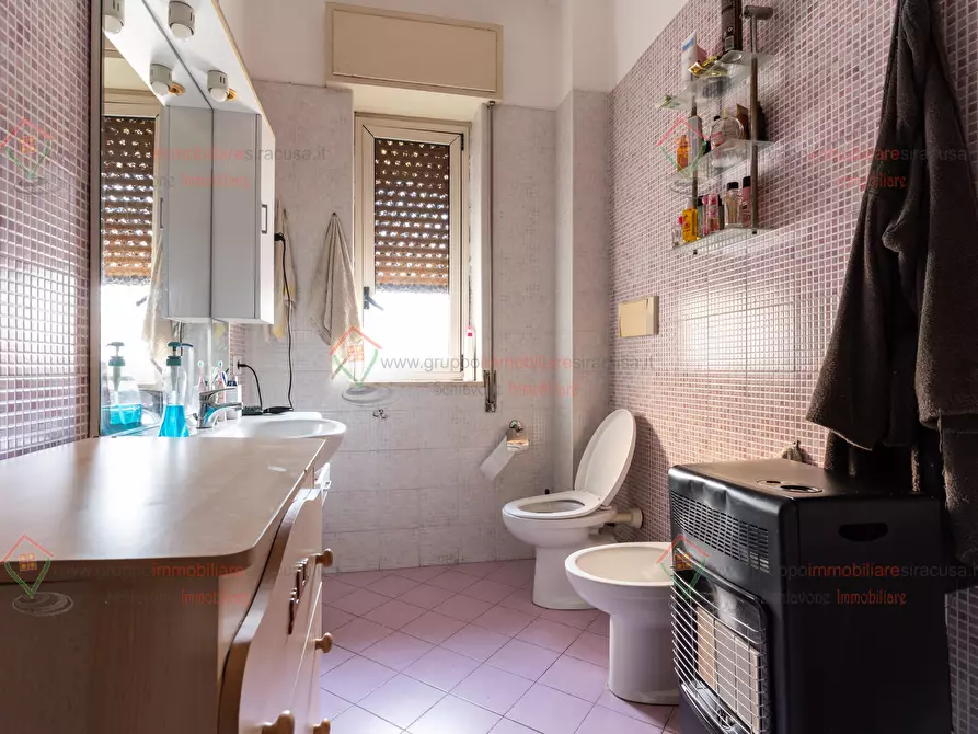 Immagine 6 di Trilocale in vendita  a Siracusa