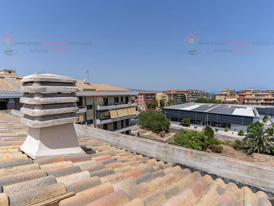 Immagine 27 di Quadrilocale in vendita  a Siracusa