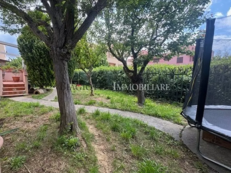 Immagine 55 di Villa in vendita  a Livorno