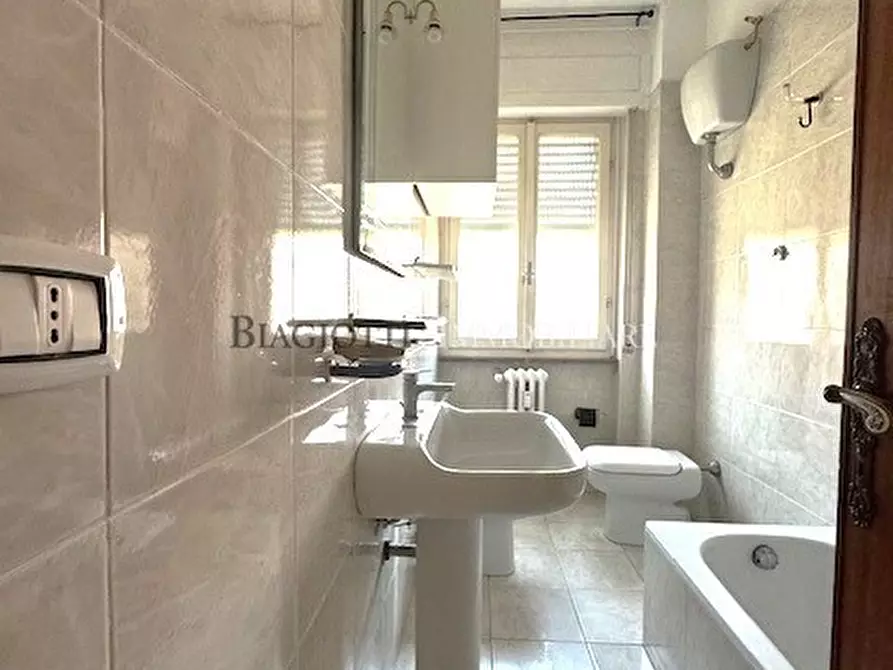 Immagine 5 di Quadrilocale in vendita  a Livorno