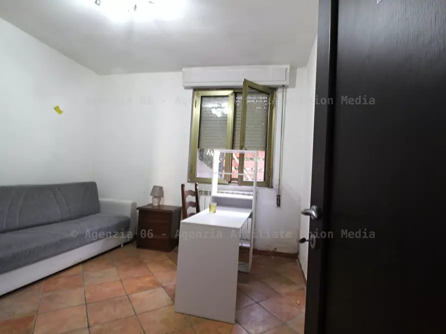 Immagine 10 di Appartamento in vendita  a Vezzano Ligure