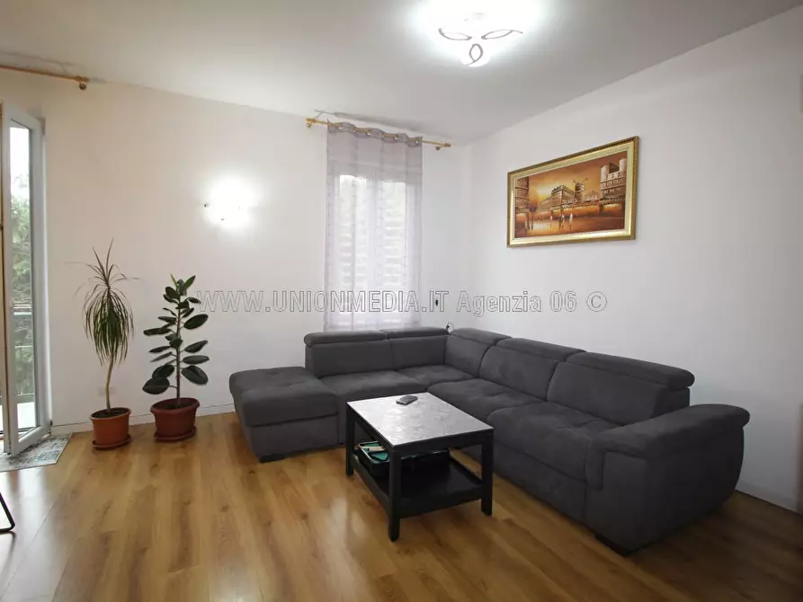 Immagine 18 di Appartamento in vendita  a Vezzano Ligure