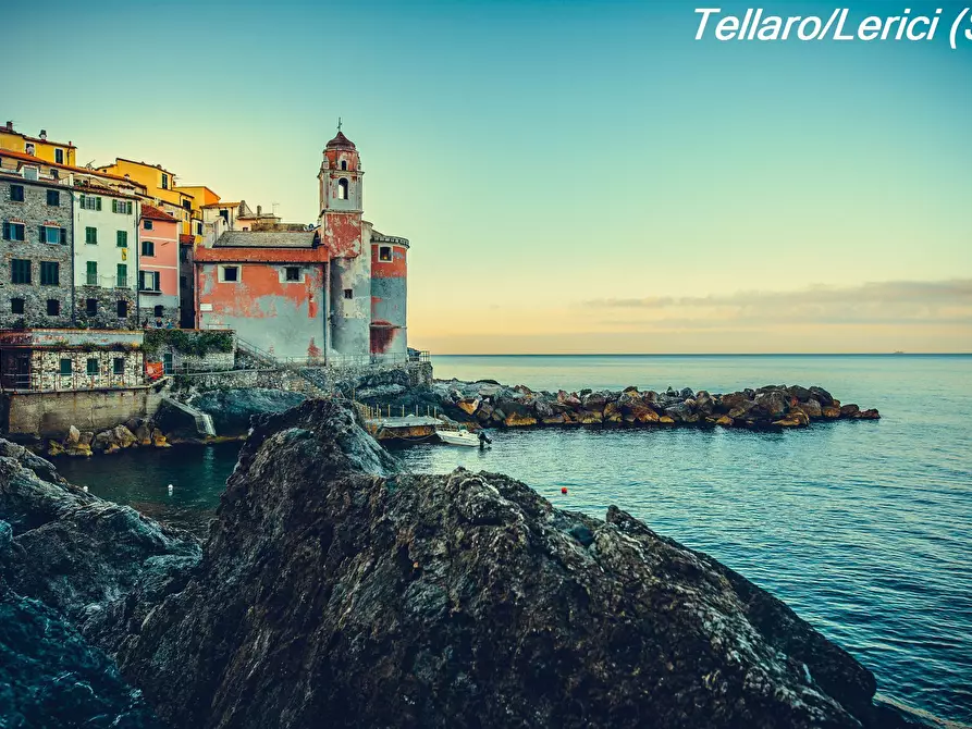 Immagine 47 di Casa bifamiliare in vendita  in Via GIGNOLA a Fosdinovo