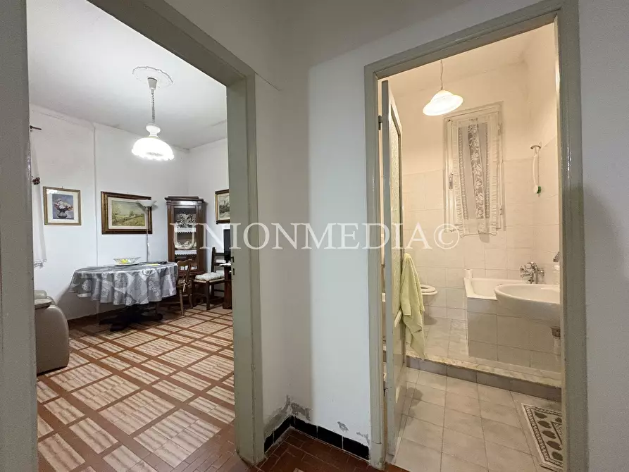 Immagine 30 di Casa indipendente in vendita  in Via Luciano Tavilla a Santo Stefano Di Magra