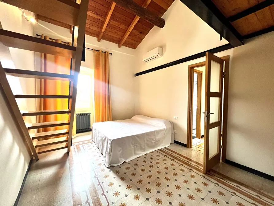 Immagine 17 di Appartamento in vendita  in Via porta parma 12 a Sarzana