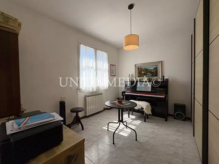 Immagine 10 di Appartamento in vendita  in Via malaspina 1 a Fosdinovo