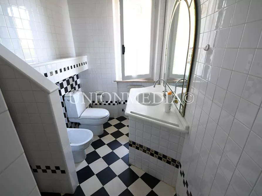 Immagine 20 di Appartamento in vendita  in Via carbone a Castelnuovo Magra