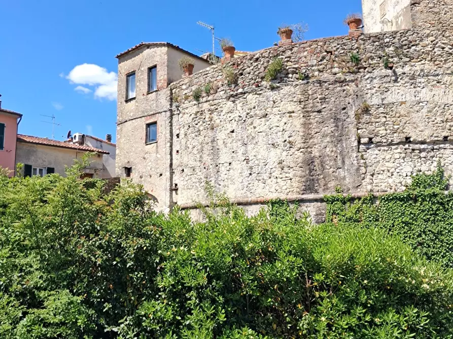 Immagine 7 di Appartamento in vendita  a Sarzana