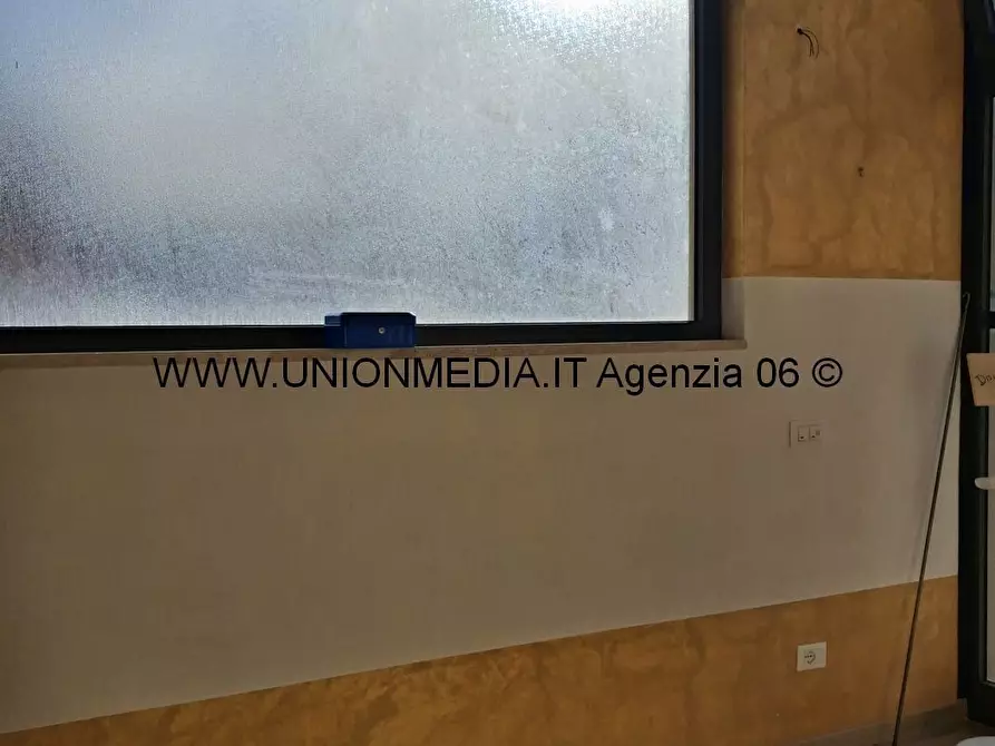 Immagine 14 di Capannone industriale in affitto  a Arcola