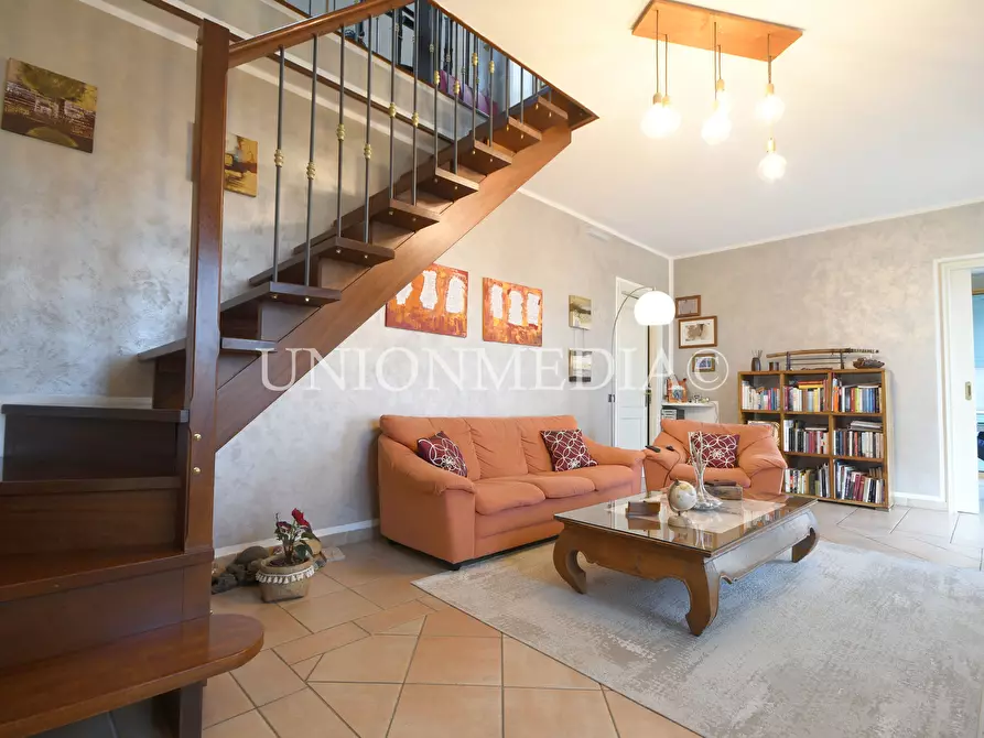 Immagine 1 di Appartamento in vendita  in Via CERRETI a Santo Stefano Di Magra