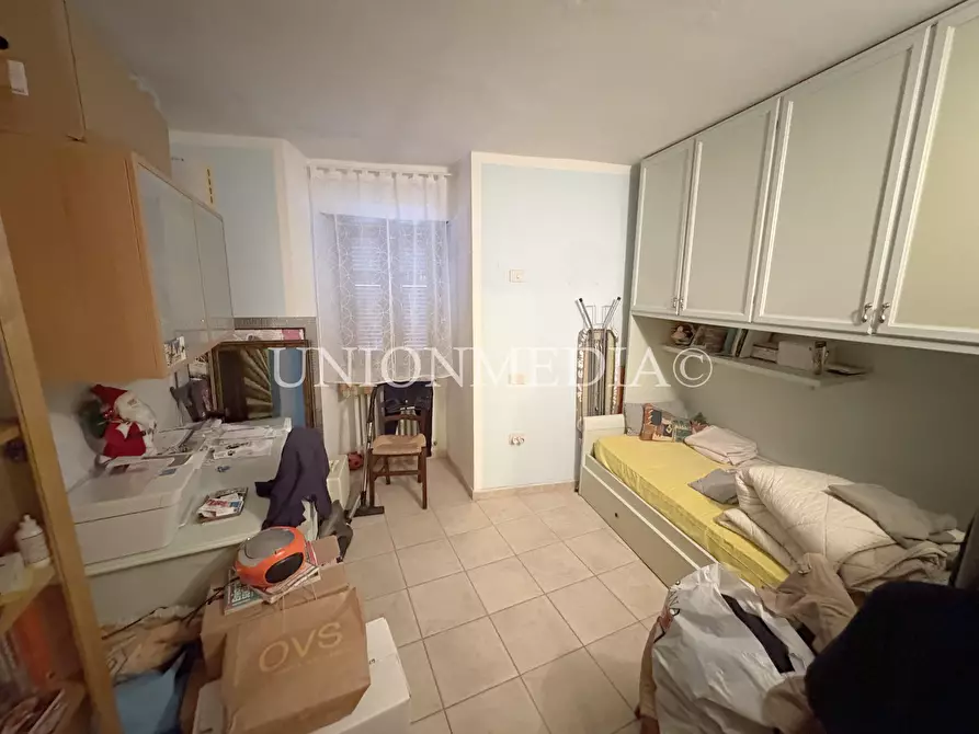 Immagine 17 di Appartamento in vendita  in Via Roma a Santo Stefano Di Magra