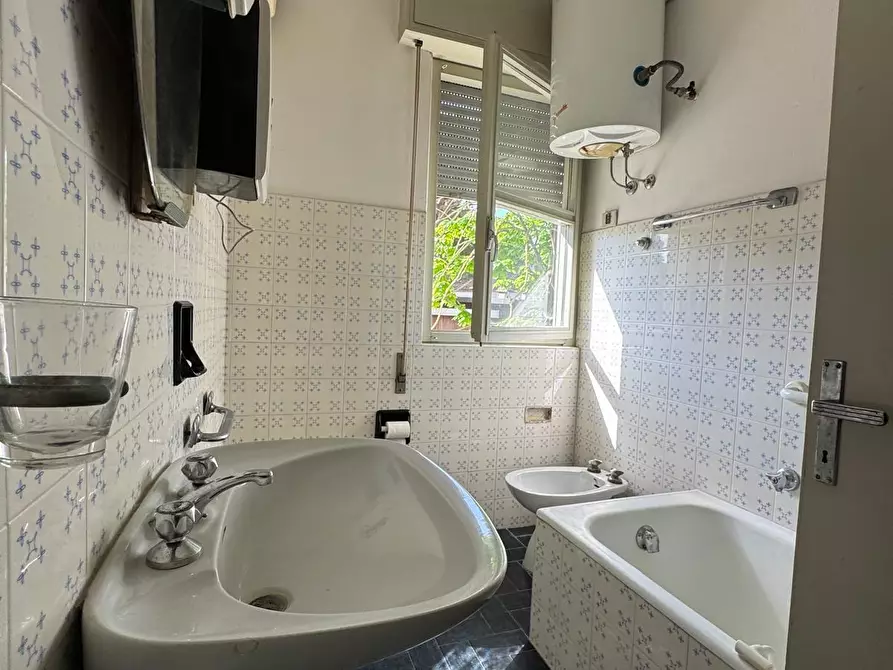 Immagine 36 di Pentalocale in vendita  in Viale Romagna 25 a Cervia