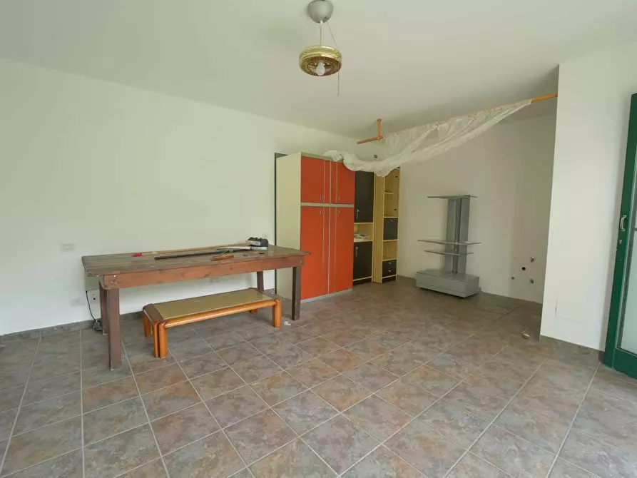 Immagine 10 di Trilocale in vendita  in Viale Tocra 10A a Rimini