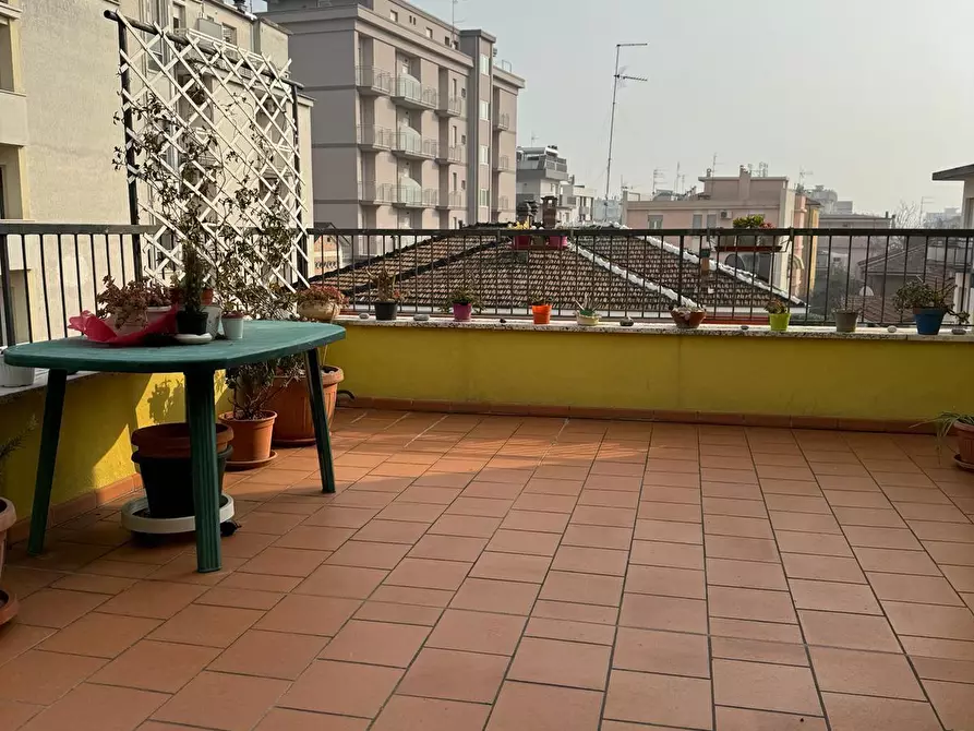 Immagine 10 di Capannone industriale in vendita  a Rimini