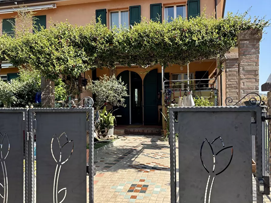 Immagine 2 di Villetta a schiera in vendita  in Via Orti 14 a San Leo