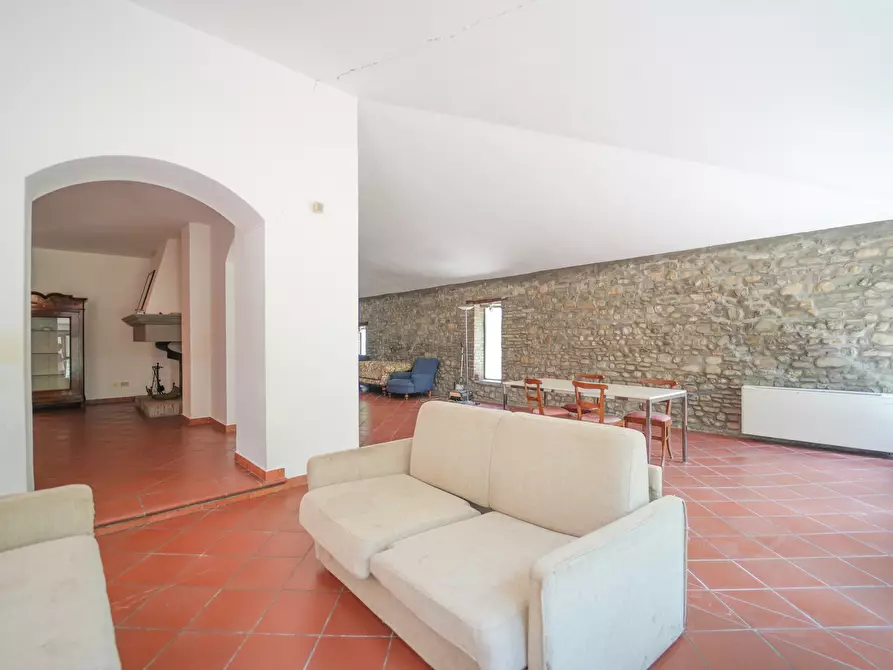 Immagine 30 di Villa in vendita  in Via Molino Ronci 8 a Rimini