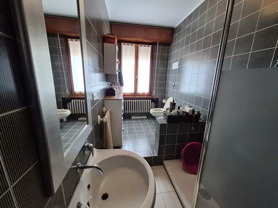 Immagine 15 di Quadrilocale in vendita  in via ugo braschi 36 a Santarcangelo Di Romagna