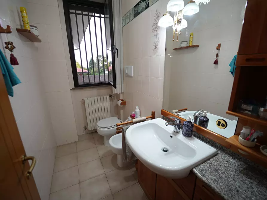 Immagine 27 di Villa in vendita  in Via I° Maggio 1 a Coriano