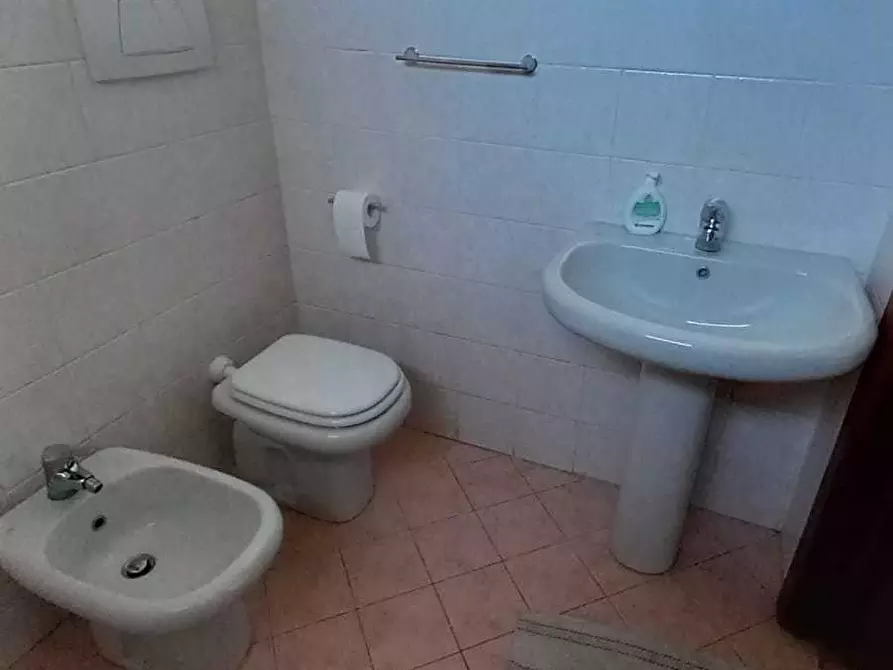 Immagine 12 di Bilocale in vendita  in Via Giuseppe Baretti 23 a Rimini