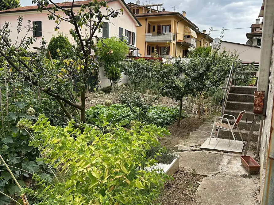 Immagine 2 di Casa indipendente in vendita  in Via Palmiro Togliatti 5 a Savignano Sul Rubicone