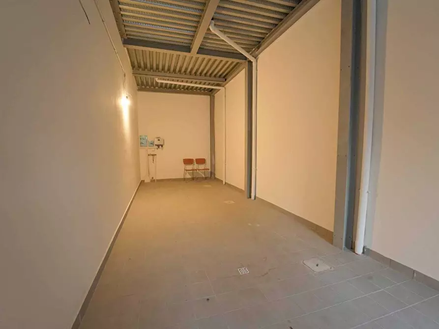 Immagine 18 di Quadrilocale in vendita  in Via Niccolò Tommaseo 100 a Rimini