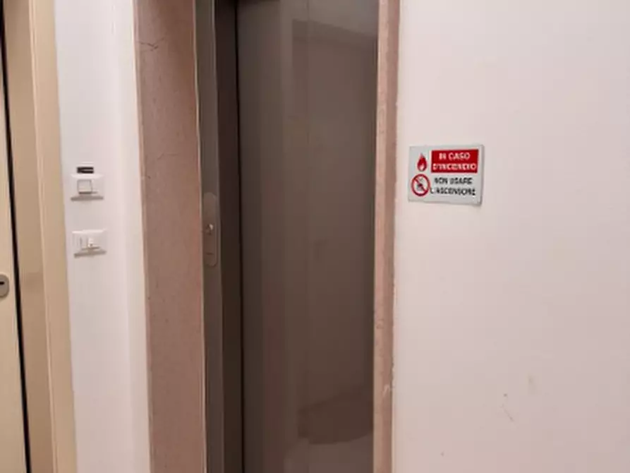 Immagine 6 di Attico in vendita  in Via Zaccagnini 5 a Rimini