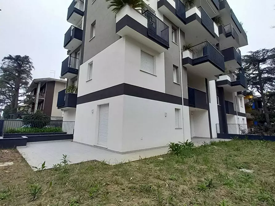 Immagine 1 di Quadrilocale in vendita  in Via della Fiera 85 a Rimini