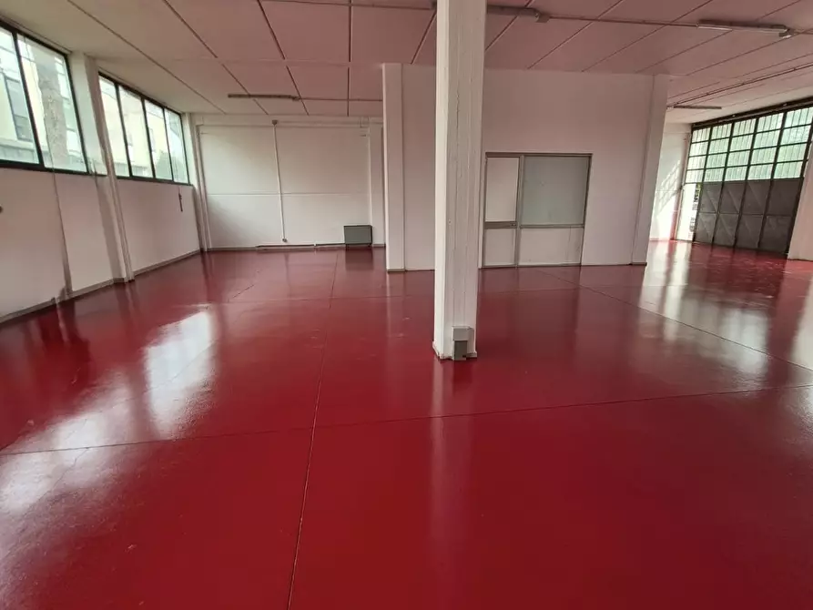 Immagine 3 di Attività artigianale in vendita  in Via della Liberazione a San Mauro Pascoli