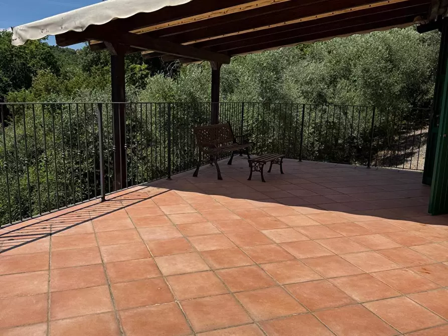 Immagine 9 di Villetta a schiera in vendita  in Via Gorolo 63 a Borghi