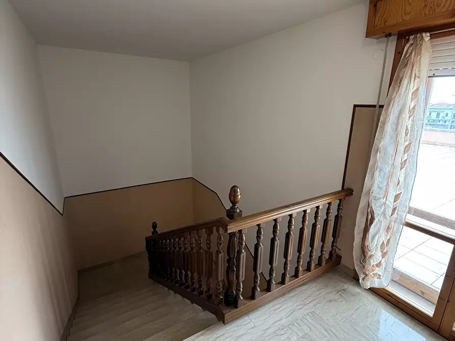 Immagine 18 di Pentalocale in vendita  in Via Busca 115 a Santarcangelo Di Romagna