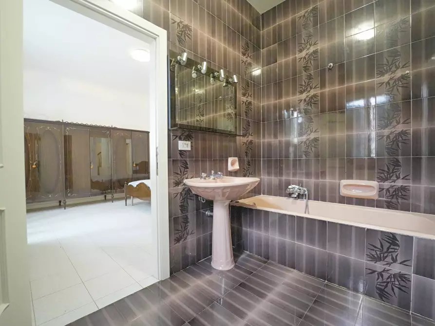 Immagine 35 di Villa in vendita  in Via di Mezzo 75 a Verucchio