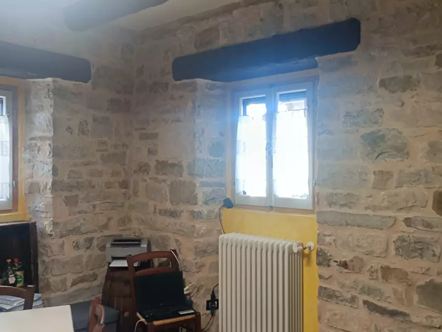 Immagine 28 di Rustico / casale in vendita  a Maiolo