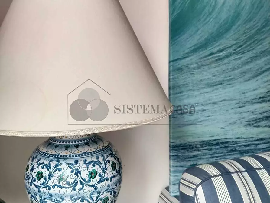 Immagine 3 di Bilocale in vendita  a Sarzana