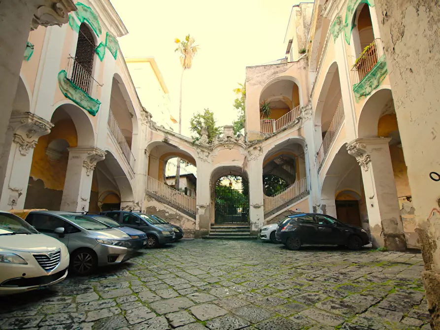 Immagine 7 di Trilocale in vendita  in Via Guglielmo Marconi 49 a Portici