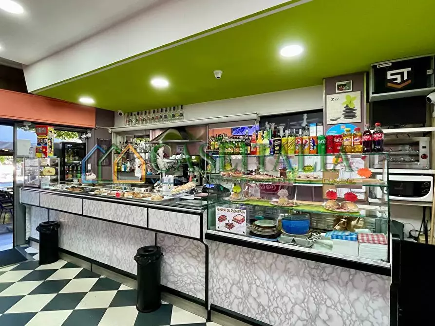 Immagine 2 di Bar / Ristorante in vendita  in Corso Orbassano 299 a Torino