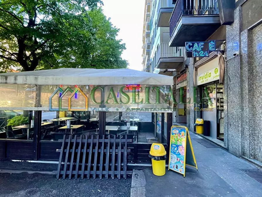 Immagine 9 di Bar / Ristorante in vendita  in Corso Orbassano 299 a Torino