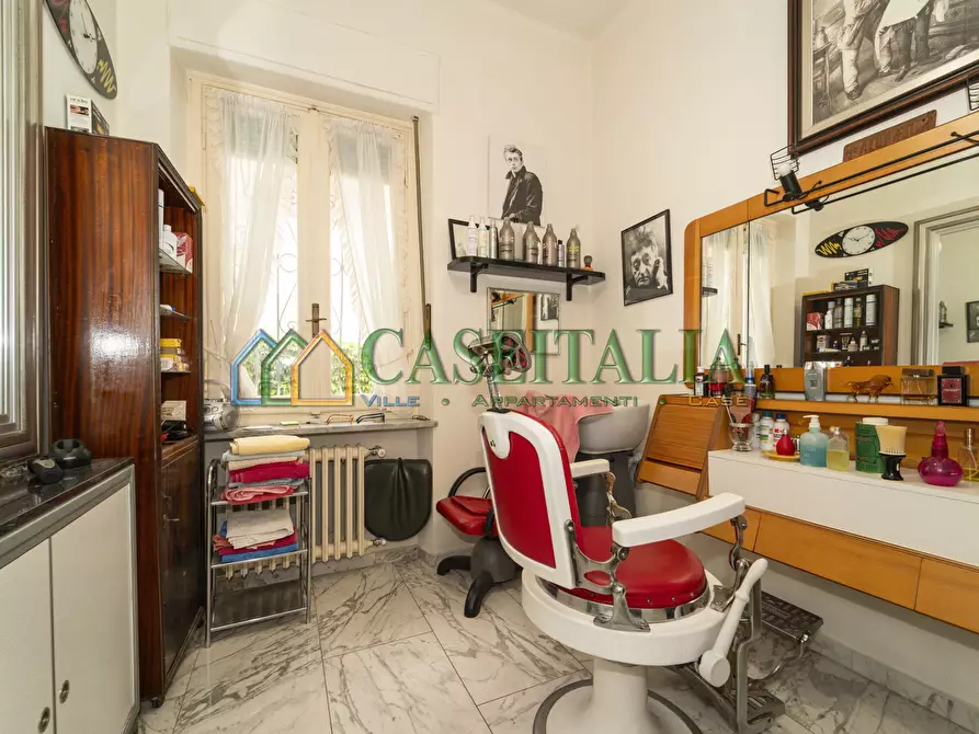Immagine 24 di Pentalocale in vendita  in Via Ulzio 9 a Rivoli
