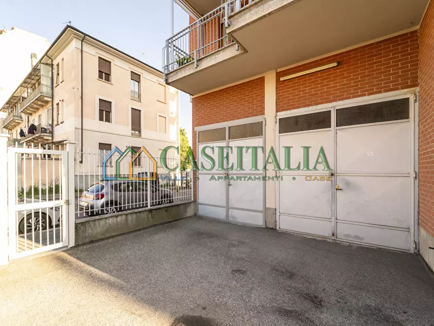 Immagine 26 di Quadrilocale in vendita  in Corso Carlo e Nello Rosselli 180 a Torino