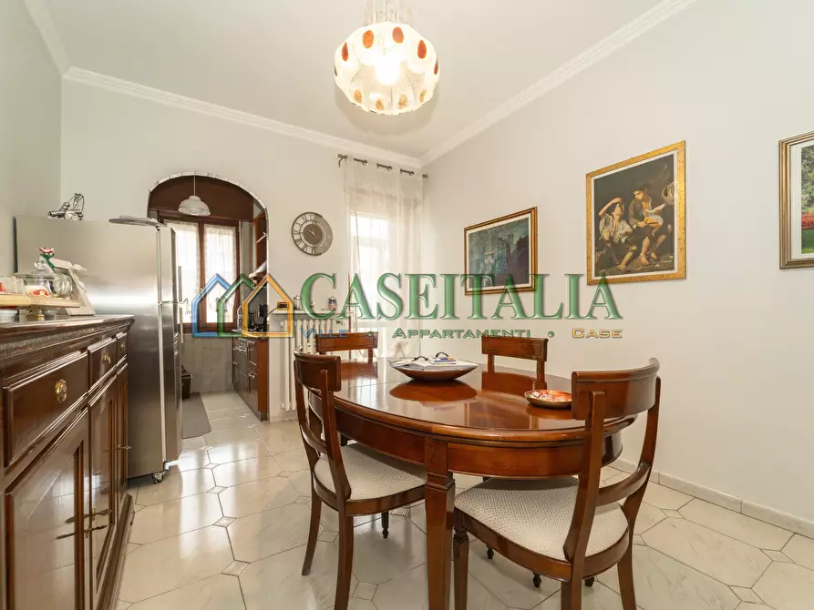 Immagine 8 di Quadrilocale in vendita  in Piazza Kennedy 17 a Beinasco
