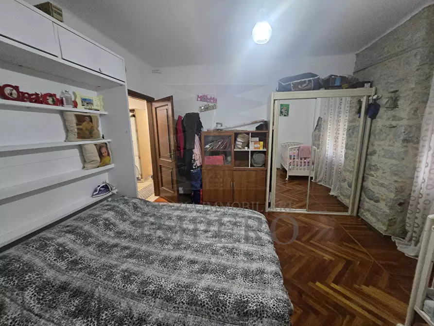 Immagine 5 di Trilocale in vendita  in Via Cavour 25 a Ventimiglia