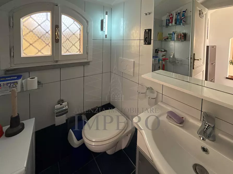 Immagine 14 di Bilocale in vendita  in Via giuseppe verdi 10 a Ventimiglia