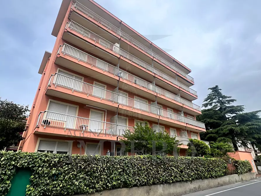 Immagine 28 di Bilocale in vendita  in Via degli Amici 19 a Bordighera