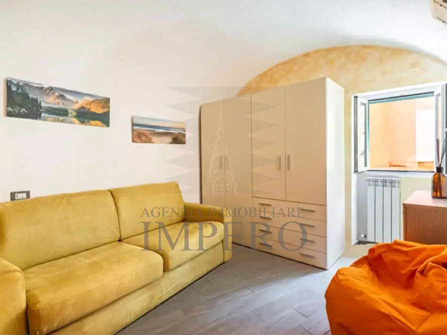 Immagine 18 di Bilocale in vendita  in Salita alle Mura 30 a Ventimiglia