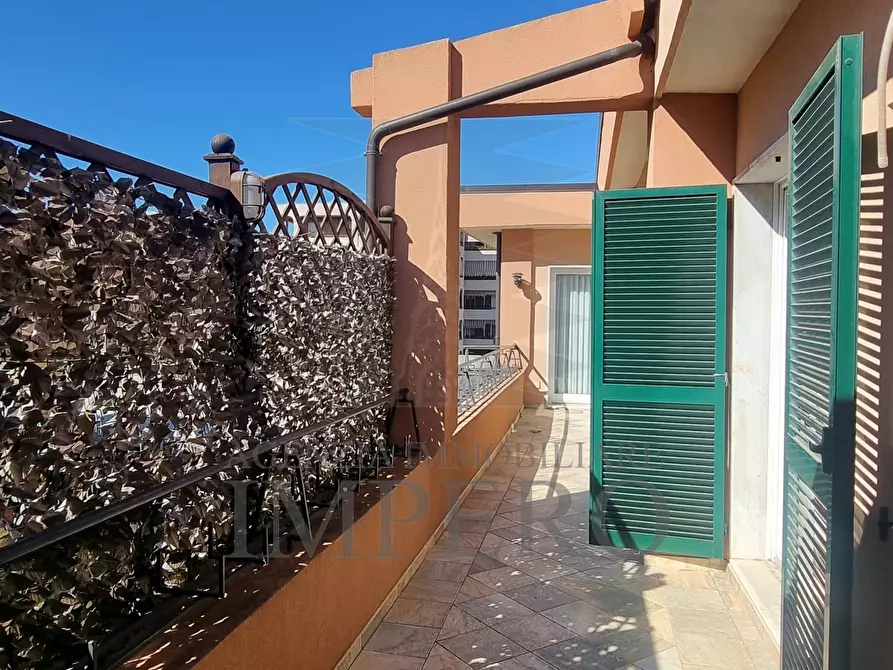 Immagine 35 di Attico in vendita  in Corso Genova 78 a Ventimiglia