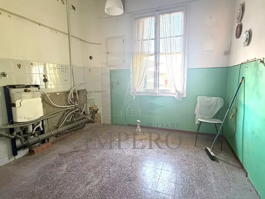 Immagine 9 di Quadrilocale in vendita  in Via Sospello 8 a Ventimiglia