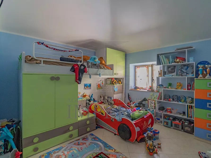 Immagine 7 di Pentalocale in vendita  in Piazza San Bartolomeo 3 a Ventimiglia