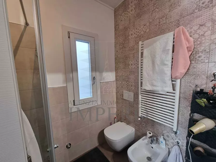 Immagine 17 di Bilocale in vendita  in strada degli olandesi 211 a Camporosso