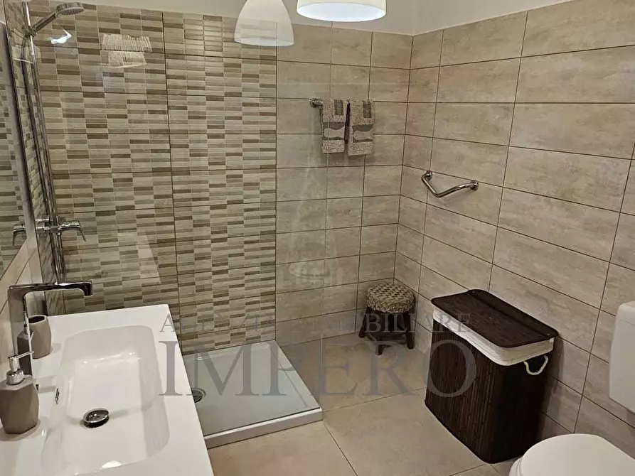 Immagine 7 di Quadrilocale in vendita  in Corso Genova a Ventimiglia