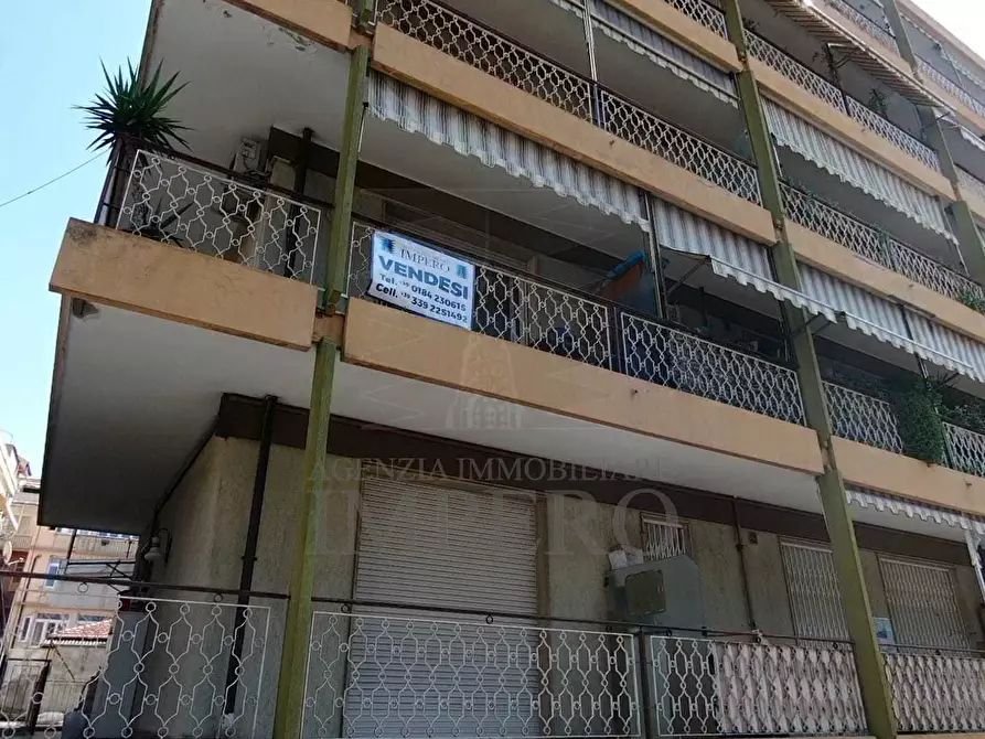 Immagine 28 di Quadrilocale in vendita  in Via Carso 3 a Ventimiglia