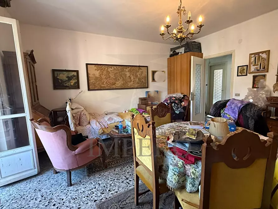 Immagine 10 di Trilocale in vendita  in Via Gianchette 1 a Ventimiglia